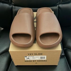 Yeezy Slide - Flax / Brown - Sz 10